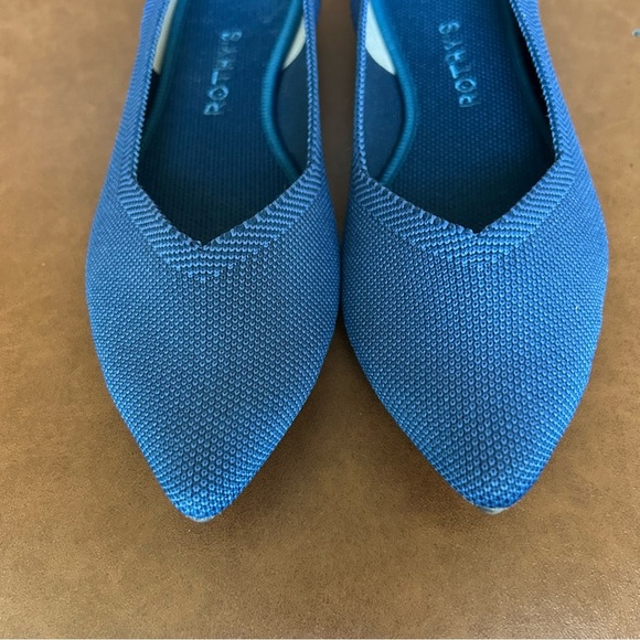 Ocean Blue Rothy's Size 8 - Picture 4 of 9